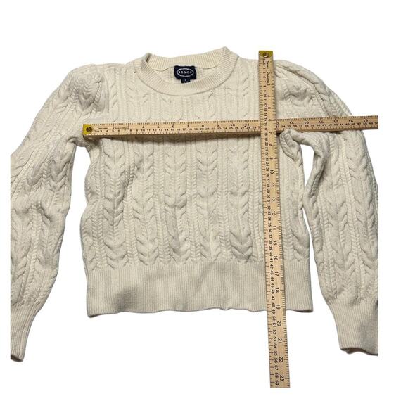 Scoop Size Small Knitted Cream Cable Knit Vintage Sweater - Picture 3 of 4